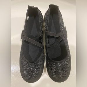 Black/Silver Mary Jane Athletic Shoes - Size 36